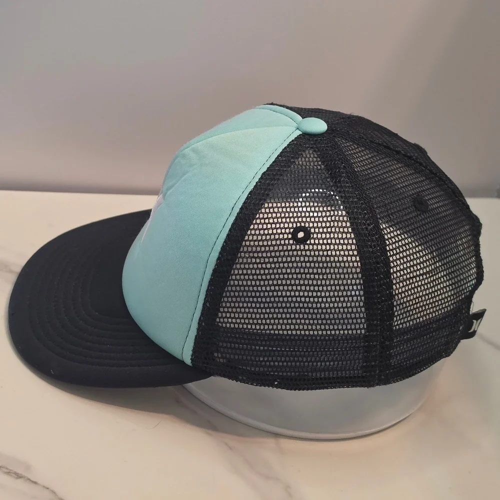 Hurley youth trucker